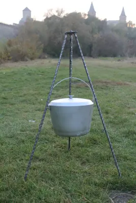 Казан алюмінієвий з кришкою — 1.5 л