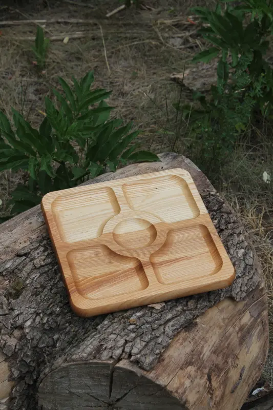 Менажниця модель №9 (на 5 секцій) — 25x25см
