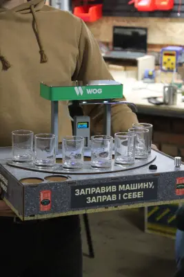 Наливатор АЗС — на 5 чарок